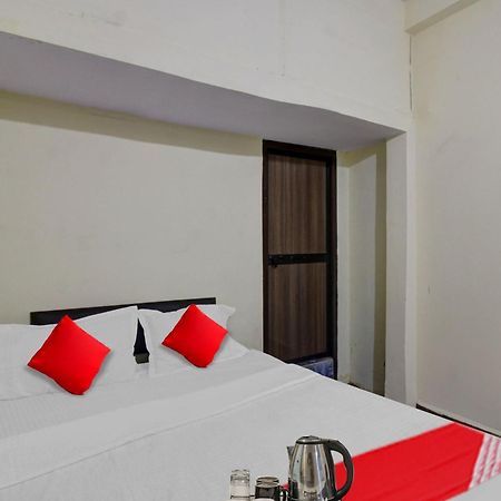 Super Hotel O Mr Nagpur Exteriör bild